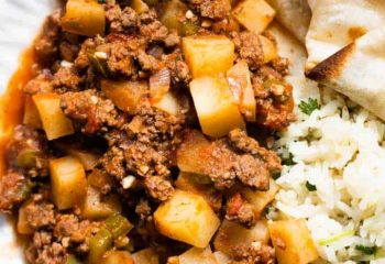 grass-fed beef picadillo bowl w/ side salad