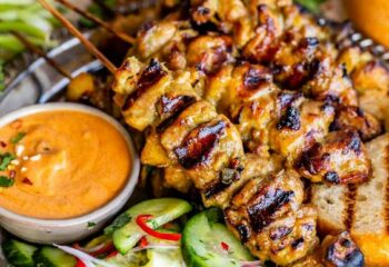 (bulk) chicken satay w/ spicy peanut sauce