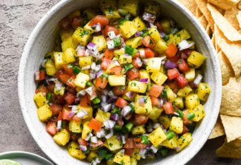 pineapple pico de gallo (8oz)